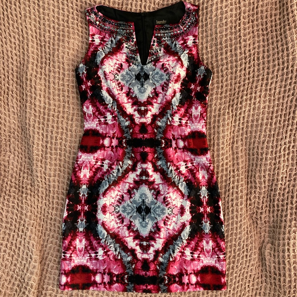Laundry by Shelli Segal Satin printed dress with beading, size 0